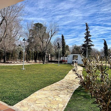 Argamasilla de Calatrava Villa Mercedes מראה חיצוני תמונה